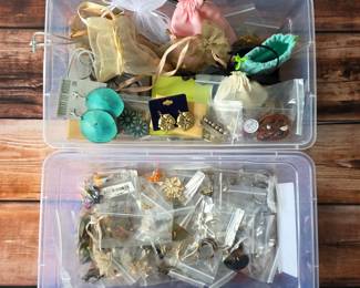Women's jewelry and accessories