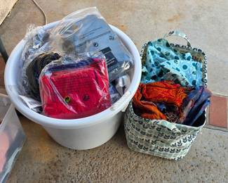 Women's clothing - hundreds of pieces new with tags