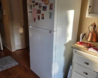 Vissani refrigerator