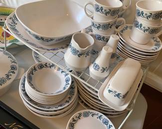 Noritake Dining set 9027 Stephanie