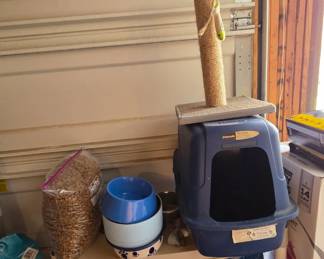 dog and pet supplies