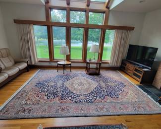 Reginci Turkish Kayseri Wool On Cotton Rug. Excellent Condition!