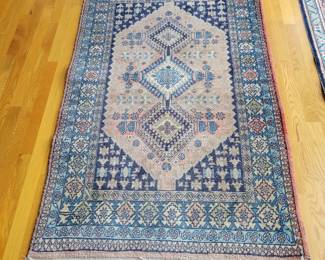 Beautiful Rug, No Tag for Description. 60in x 39in.
