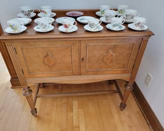 Antique Sideboard / Buffet. Elegant!