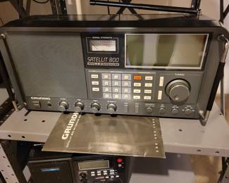Grundig Satellit 800 Millenium Aircraft AM/FM Shortwave Receiver Radio.
