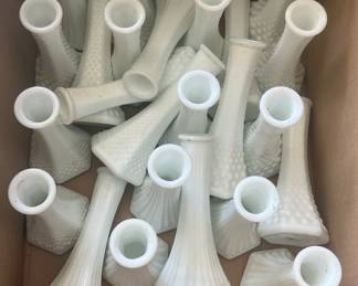 Numerous vases for any event