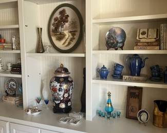 Huge selection of decor