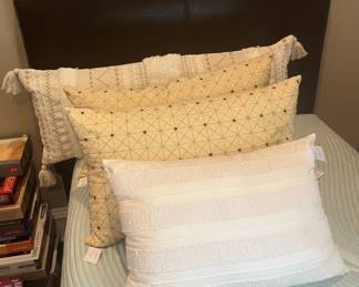 Decorative pillows