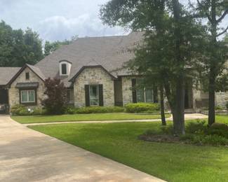 Welcome to 7532 Northlake!