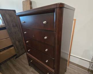 Tall 5 drawer chest of drawers