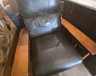 Oak and leather Mission style recliner