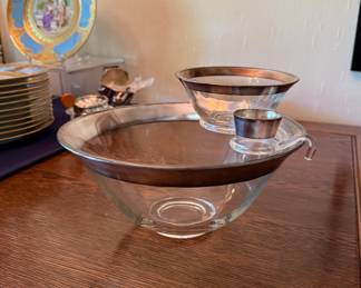 Dorothy Thorpe Bowl Set
