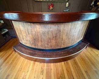 Vintage Curved Cocktail Bar.