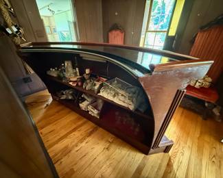 Vintage Curved Cocktail Bar.