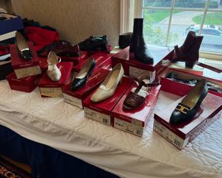 Vintage Ferragamo Shoes/Footwear Sizes 6.5 - 8.5 Women's