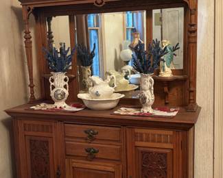 Sideboard