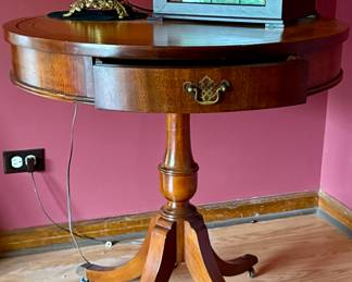 Antique Drum Table with One Drawer and Single Pedestal