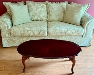 Oval Queen Ann Style Coffee Table