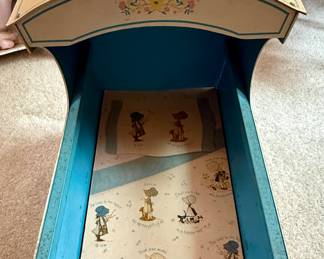 Vintage Dolll Baby Cradle