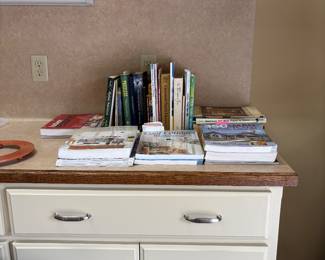 Garage - Books