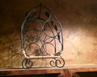 5 Wine bottle holder