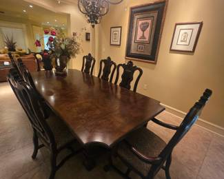 Bernhardt dining table & chairs