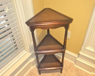 3 tier table