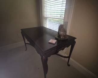 Side view of desk