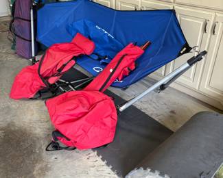 Garage - hammock in blue & red chairs in red ones