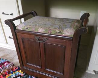 Master bathroom - lovely stool with storage & cushioned top