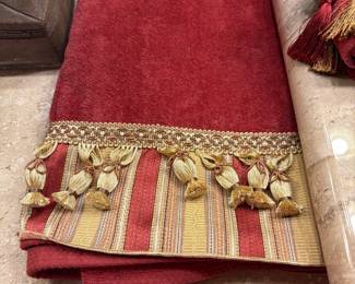 Master bathroom - towel