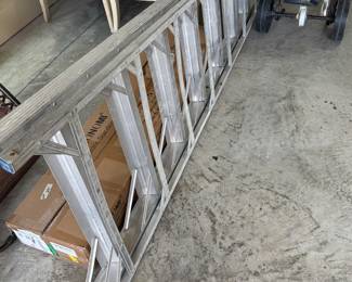 Garage 10 ft. ladder