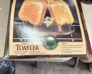 Garage - Camp stove toaster