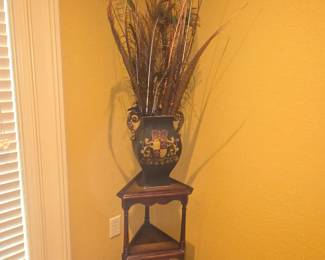 Corner table with large urn & decor