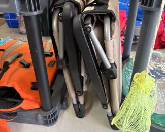 Garage - Nets, beach chairs, life jacket