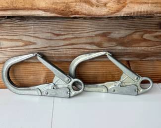 85 LargeSafetyHooks