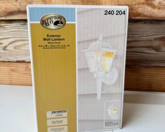 55 HamptonBayExteriorWallLantern