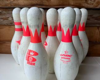 17 BrunswickBowlingPins