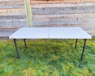 12 LifetimeFoldingPlasticTable