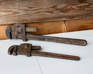 81 1418AntiquePipeWrench