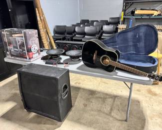 Musical Instruments and Speakers Orlando