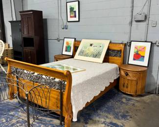 Queen Bed and Nightstands Orlando