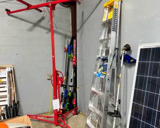 Hoist, Ladders and Solar Panels Orlando Estate Auction