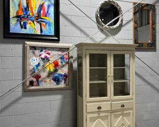 Display Cabinet and Artwork Orlando
