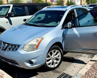 2012 Nissan Rouge up for bid
180,000 miles, no accidents, runs well
Oil just changed, tires are good, freshly detailed