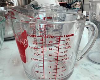 measuring cups