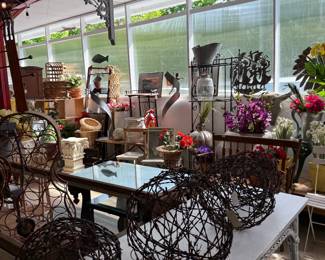 Barbed wire balls
Wicker