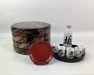 Japanese Lacquerware Bento Box & Sake Set