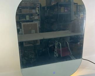 Futur Global Illuminated Wall Mirror with LED Lighting