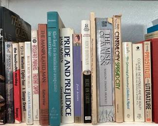 Huge Library: Shop the book collection of a retired English teacher.